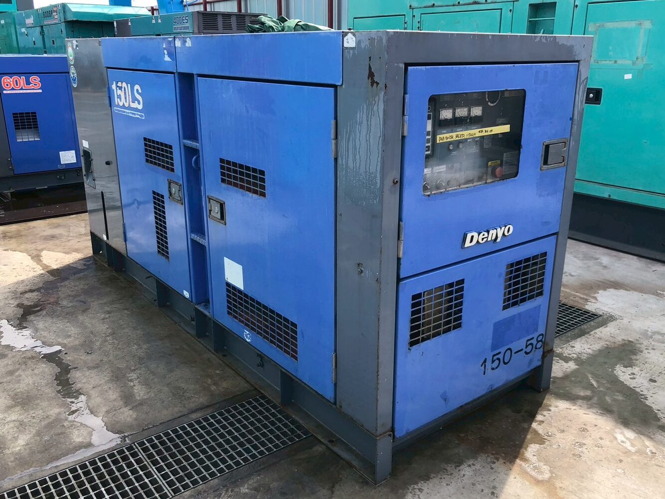 中古発電機 DCA-150LSK #143-1