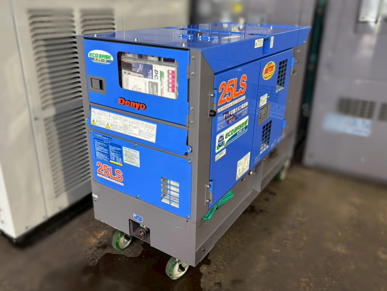 中古発電機 DCA-25LSKE #176-1