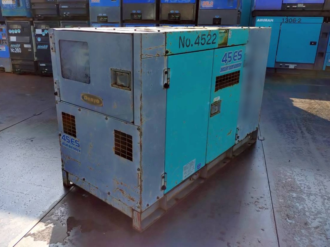 中古発電機 DCA-45ESH #192-1
